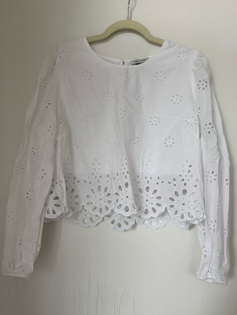American Eagle Outfitters White Eyelet Long-Sleeve High Neck Cotton Crop Top - Picture 3 of 6